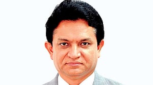 শাহ্জালাল ইসলামী ব্যাংকের চেয়ারম্যান এ কে আজাদ