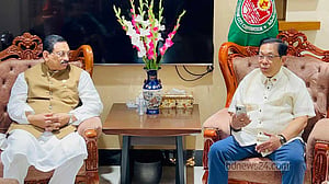 চট্টগ্রামে মুগ্ধ ফিলিপিন্সের রাষ্ট্রদূত, লিখলেন কবিতা