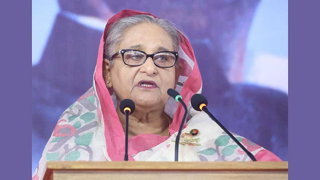 চাঁদাবাজি ও মজুতদারি বন্ধে জনপ্রতিনিধিদের নির্দেশ প্রধানমন্ত্রীর