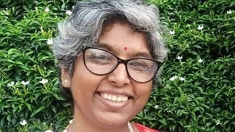 ক্যান্সার ছাড়িয়ে নতুন জীবনের পথে