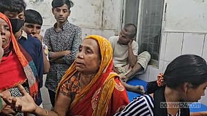 নরসিংদীতে সাবেক স্ত্রীকে বাড়ি ডেকে নিয়ে কুপিয়ে হত্যা