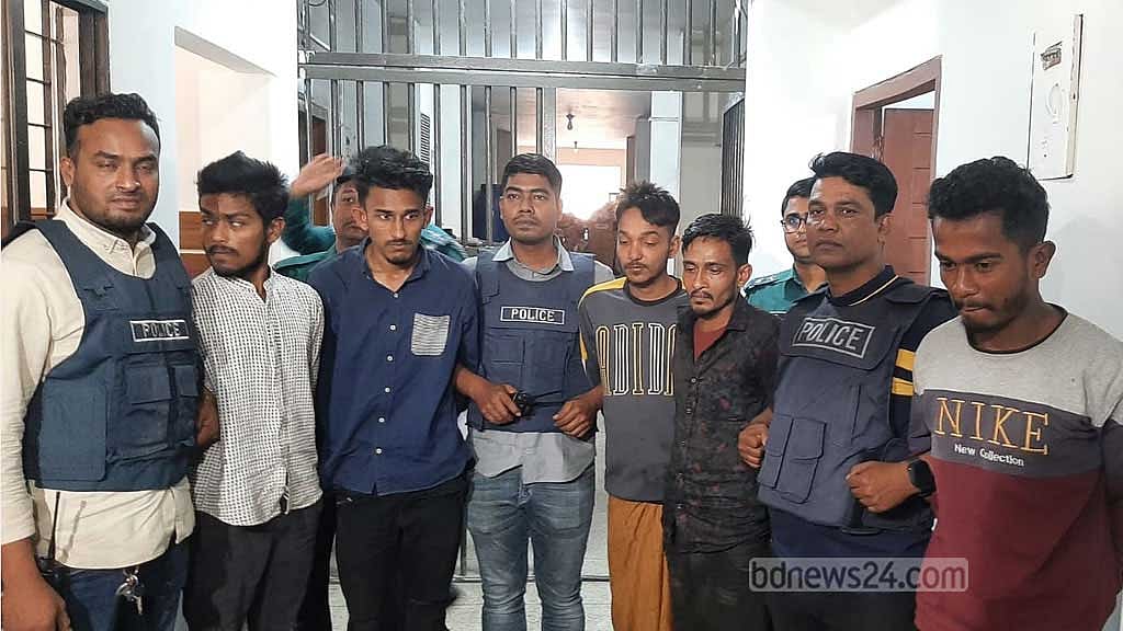ক্যামেরা ছিনিয়ে নিতে খুন করা হয় কলেজছাত্র শাওনকে: পুলিশ