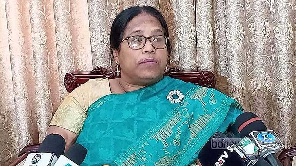 জ্বর নিয়ে হাসপাতালে ভর্তি ইসি রাশেদা সুলতানা