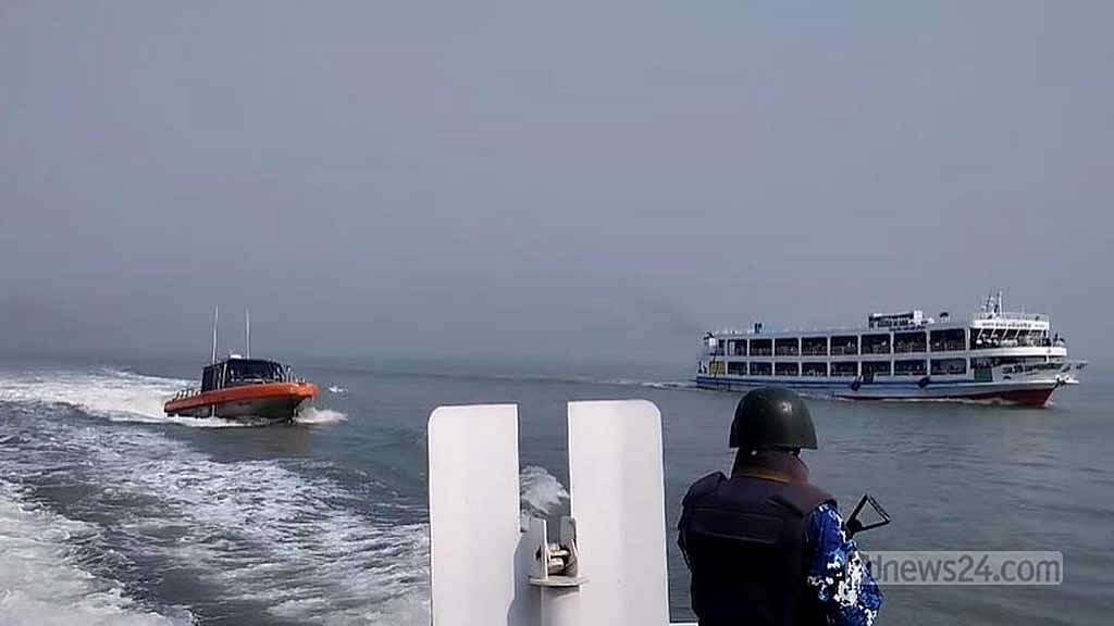 মিয়ানমারে যুদ্ধ: স্থল সীমান্তের পাশাপাশি নৌপথেও নিরাপত্তা জোরদার