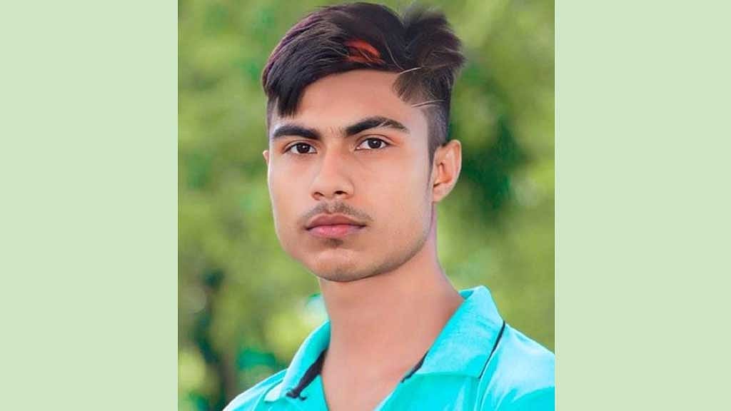 চাঁদপুরে ব্যাংকের ছাদে নৈশ প্রহরীর হাত-পা বাঁধা লাশ