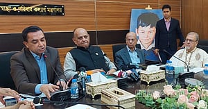খতনা করাতে গিয়ে মৃত্যু: প্রধানমন্ত্রীর ‘কড়া নির্দেশ’ পেয়েছেন স্বাস্থ্যমন্ত্রী