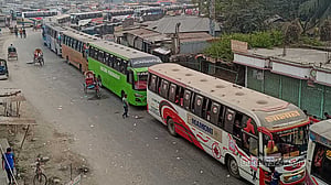 দৌলতদিয়ায় ওরস ফেরত গাড়ির চাপে দীর্ঘ জট
