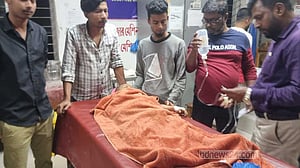 খতনা করাতে গিয়ে শিশুর লিঙ্গ কেটে ফেলল হাজাম