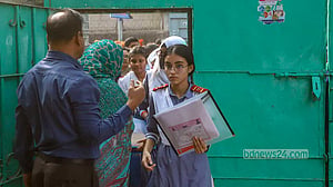 এসএসসি পরীক্ষায় বসেছে ২০ লাখ শিক্ষার্থী
