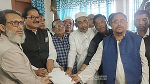পটুয়াখালীতে মেয়র পদে ভোটে এক পরিবারের তিনজন