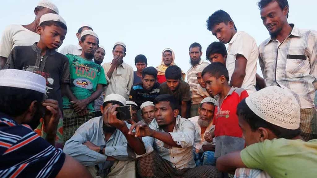 ‘খোদার প্রতিশোধে’ খুশি, তবু ফেরার প্রশ্নে রোহিঙ্গাদের ‘না’