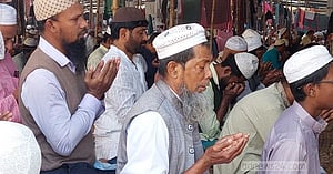আখেরি মোনাজাতে ঐক্য, শান্তি, কল্যাণ কামনায় শেষ হল বিশ্ব ইজতেমা