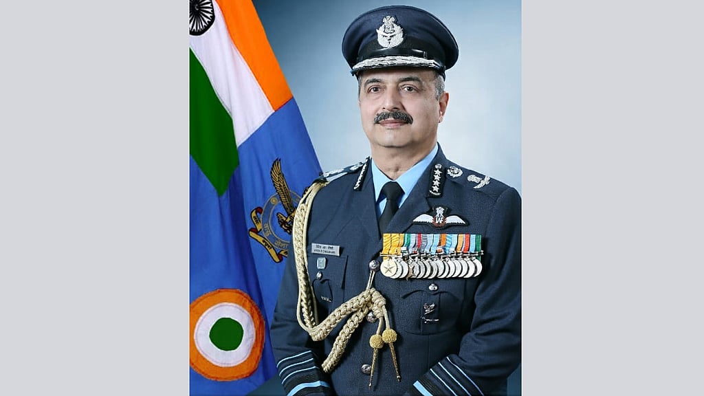 ভারতীয় বিমানবাহিনী প্রধান ঢাকায়