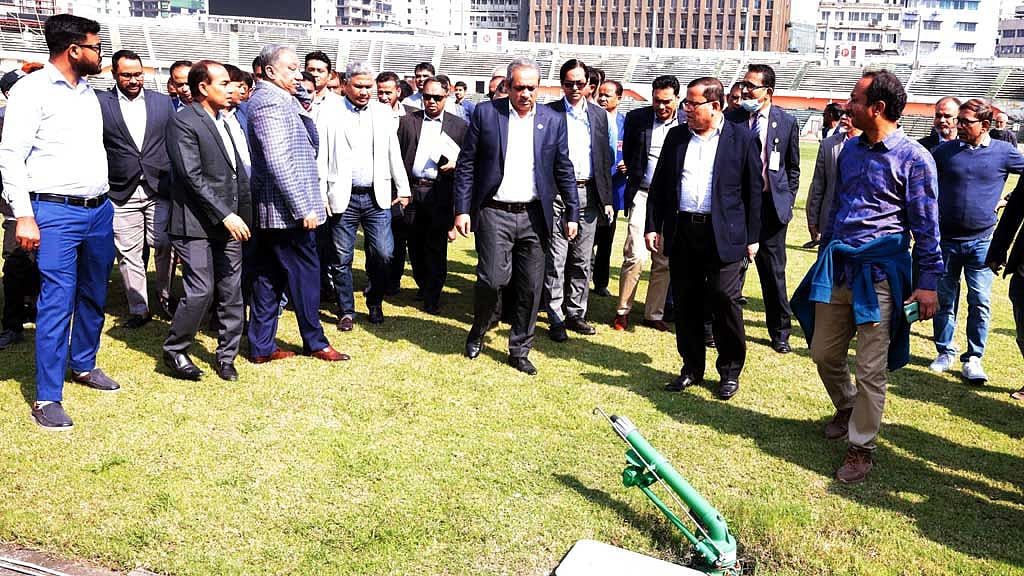 ডিসেম্বরেই বঙ্গবন্ধু স্টেডিয়ামের সংস্কার কাজের শেষ চান মন্ত্রী