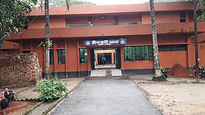 শেরপুরে বাবাকে হত্যার অভিযোগে যুবক আটক