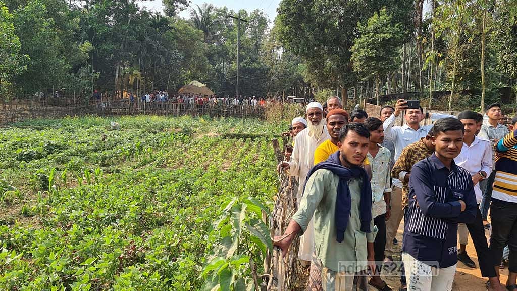 মিয়ানমারে যুদ্ধ: সীমান্তের বাসিন্দাদের নিরাপদে সরিয়ে নেওয়ার উদ্যোগ