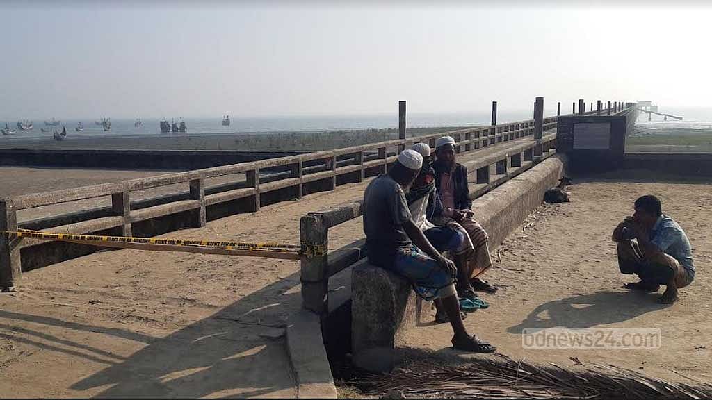 যুদ্ধ সরেছে ‘মংডুর আশপাশে’, শান্ত টেকনাফ সীমান্ত