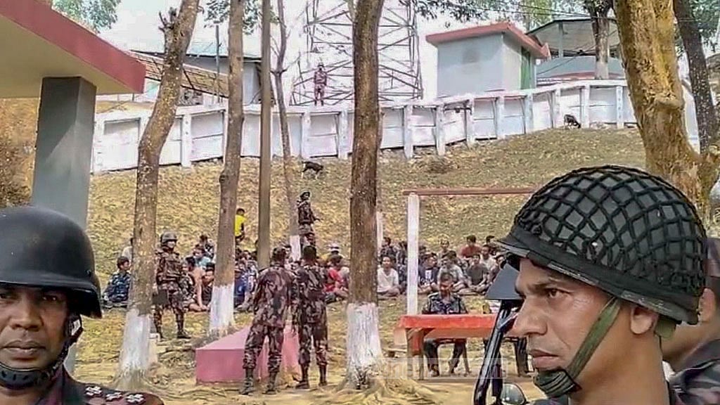মিয়ানমার সংঘাত: বাংলাদেশের পদক্ষেপ নিয়ে সংসদে বিবৃতি দাবি চুন্নুর
