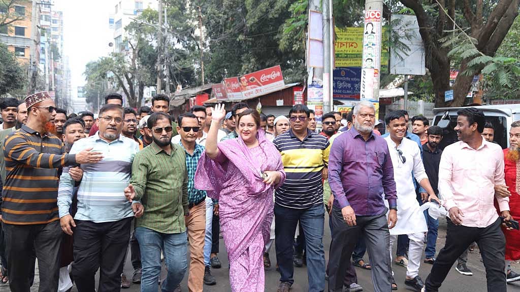 কুমিল্লা সিটির উপনির্বাচন: প্রতীক নিয়ে মাঠে চার প্রার্থী