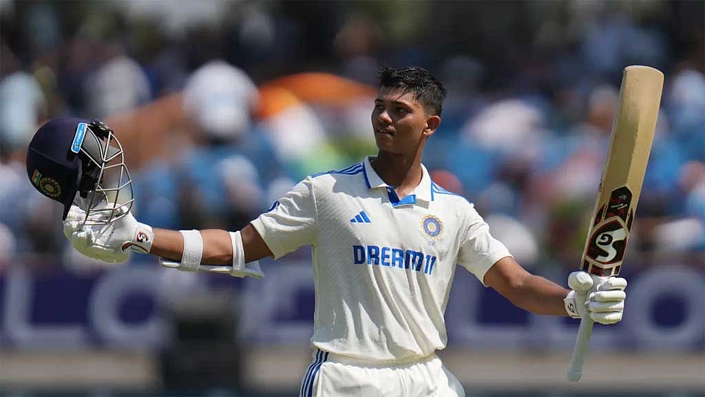 আকরামকে ছুঁয়ে জয়সওয়ালের ছক্কার রেকর্ড, ছক্কার স্রোতে রেকর্ড বইয়ে তোলপাড় ভারতের
