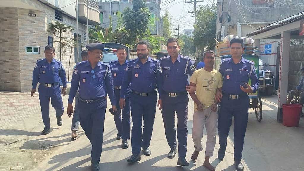 হত্যার জট খুলল হাতবদল হওয়া ফোনে