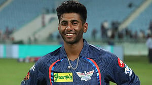 আইপিএল অভিষেকে গতির ঝড় তুলে নায়ক মায়াঙ্ক ইয়াদাভ