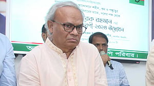 বিএনপি নেতারা ভারতীয় শাড়ি ‘তেমন কেনেন না’, দাবি রিজভীর