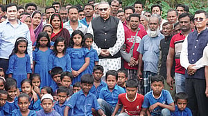 কোটালীপাড়ায় ৪৫০ কৃষককে ঋণ দিল এবি ব্যাংক