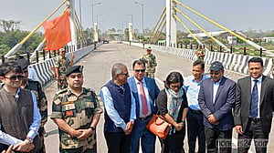 রামগড় স্থলবন্দর দিয়ে যাত্রী পারাপার মার্চেই: ভারতের ডেপুটি হাই কমিশনার