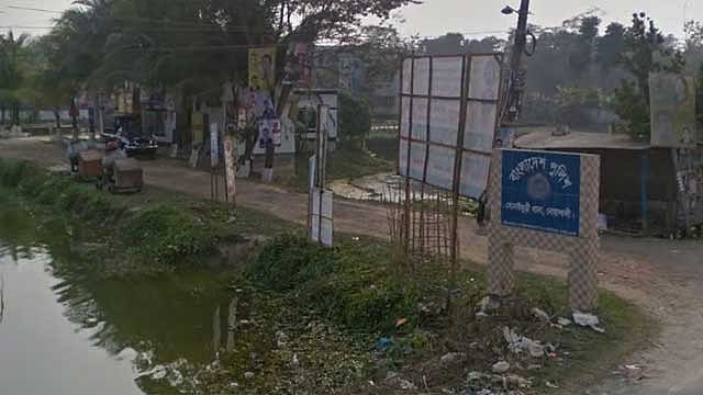 এসএসসিতে স্ত্রীকে নকল দিতে গিয়ে কারাগারে যুবক