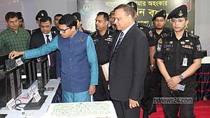 গাজীপুরে অবৈধ ভিওআইপি, ১১ হাজার সিম জব্দ