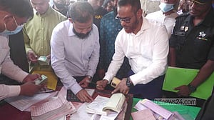 সৈয়দপুরে বেশি দামে খেজুর ও খাবারে রং, সোয়া লাখ টাকা জরিমানা