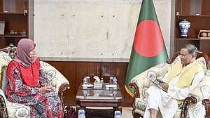 ‘সিন্ডিকেটের কারণে’ মালয়েশিয়ায় সমস্যায় বাংলাদেশি কর্মীরা