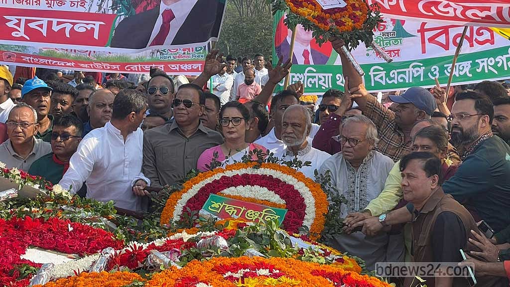 গণতন্ত্র বিদায়, কায়েম 'বাকশাল টু': মঈন খান