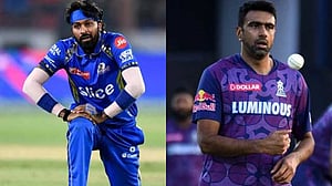 দেশের মাটিতে পান্ডিয়াকে দুয়ো দেওয়ায় ক্ষুব্ধ অশ্বিন