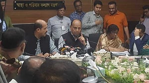 ডেঙ্গু রোগী সামাল দিতে হাসপাতাল প্রস্তুত রাখার নির্দেশনা