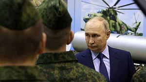 রাশিয়া নেটোকে আক্রমণ করবে না কিন্তু ইউক্রেইনে এফ-১৬ ধ্বংস করবে: পুতিন