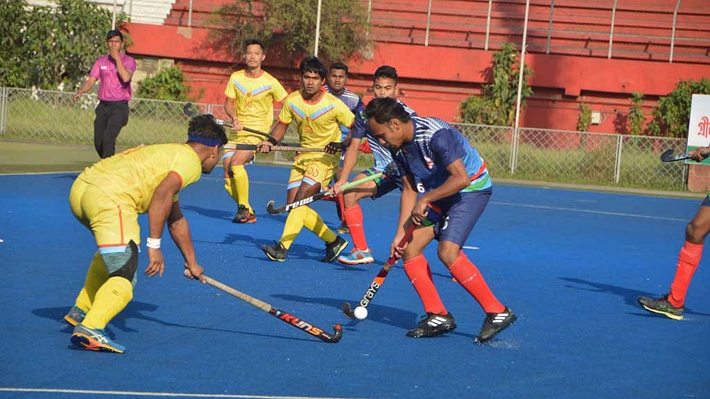 খেলা বন্ধ ৪০ মিনিট, ঊষাকে প্রথম হারের স্বাদ দিল আবাহনী
