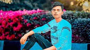 বিতণ্ডার জেরে বাবাকে লাঠির আঘাত, প্রাণ গেল হাসপাতালে