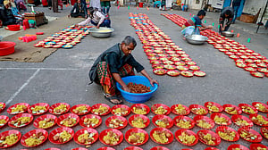 পথের মানুষের ইফতার