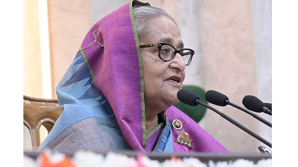 প্রাইভেট প্র্যাকটিস কমিয়ে গবেষণায় মন দিন: ডাক্তারদের উদ্দেশে প্রধানমন্ত্রী