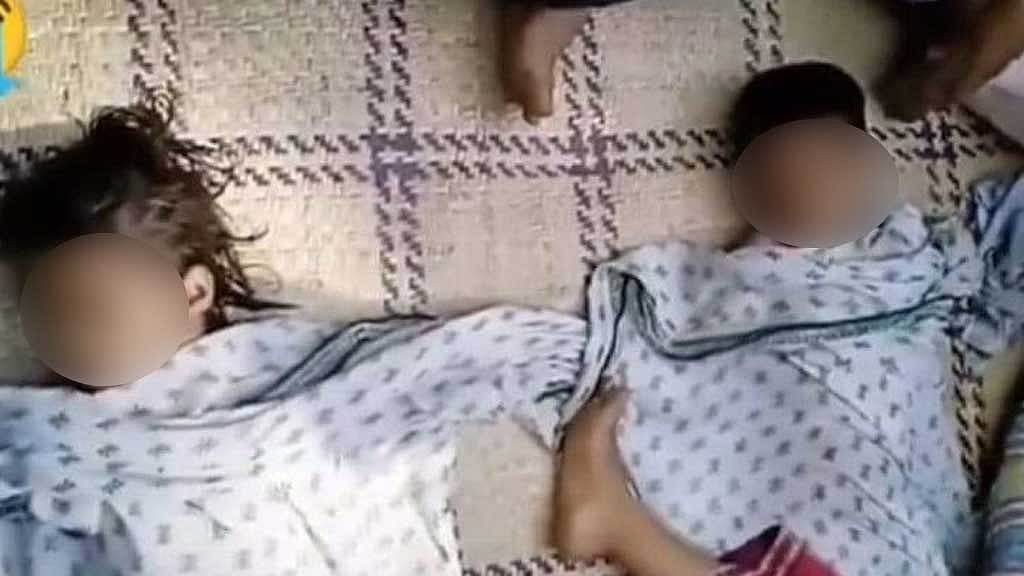 পুকুরে মুখ ধুতে গিয়ে প্রাণ গেল ভাই-বোনের