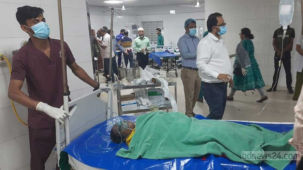 গাজীপুরে রাস্তায় ‘গ্যাস সিলিন্ডার’ বিস্ফোরণে দগ্ধ ৩২