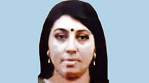 স্বাস্থ্যের আবজালের স্ত্রী রুবিনার বিরুদ্ধে গ্রেপ্তারি পরোয়ানা