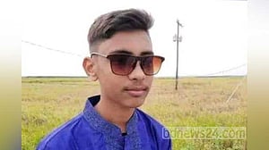 নাটোরের স্কুলছাত্রের রক্তাক্ত মরদেহ উদ্ধার, ৪ বন্ধু আটক