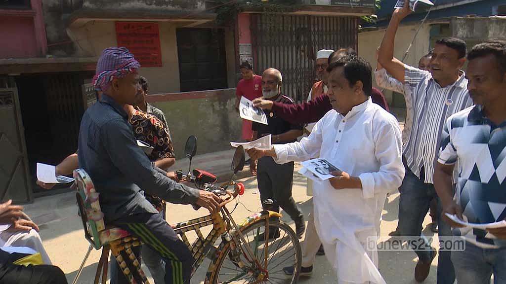 ময়মনসিংহ সিটি ভোট: কারও প্রচারে গতি, কেউ পিছিয়ে পড়ছেন