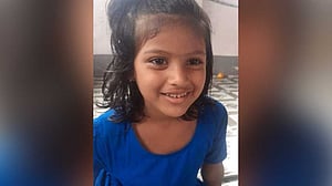 মা-বাবা, ভাই-বোনের পাশে চিরনিদ্রায় সোনিয়া 
