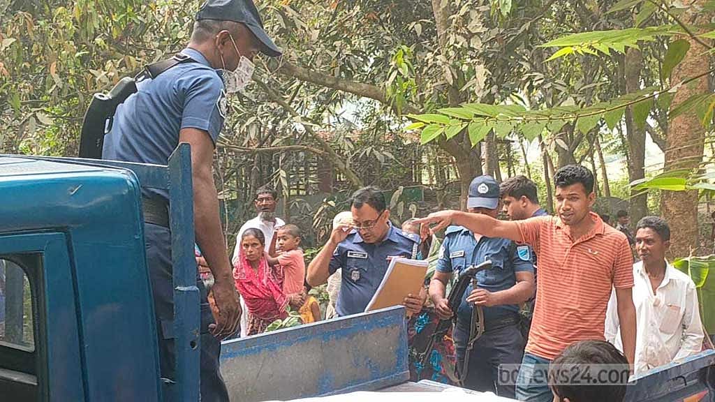 মানিকগঞ্জে আম বাগানে মিলল অজ্ঞাত নারীর লাশ