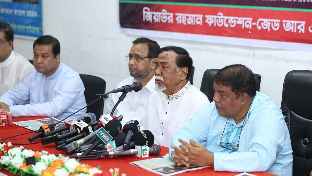 স্বাধীনতা ‘ঘোষণার’ নতুন বয়ান হাফিজের