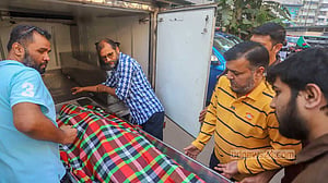 পুড়ে যাওয়া ৬ মরদেহ চেনার উপায় নেই, হবে ডিএনএ পরীক্ষা